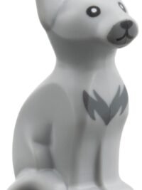 Gato Gris con patrón en el pecho